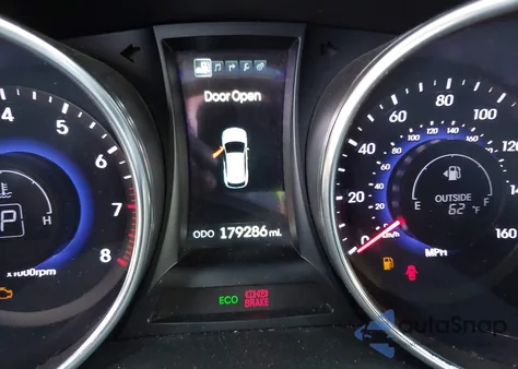 2014 Hyundai Santa Fe Sport 2.4L z USA, uszkodzony, nr VIN 5XYZUDLB7EG209088